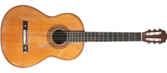 PRIX RECORD POUR UNE GUITARE DE 1882